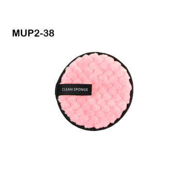 Serviette démaquillante...