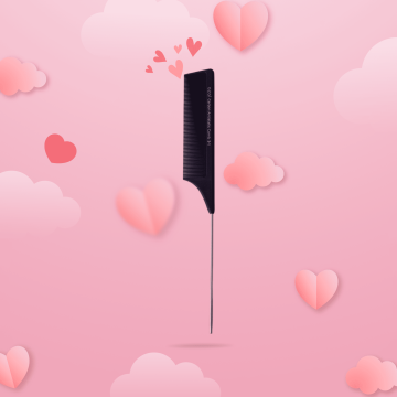 Peigne à queue métallique